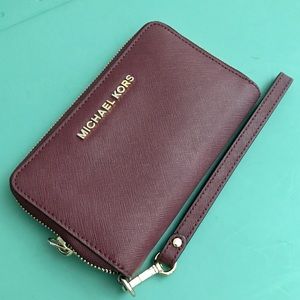 Michael Kors Phone Wristlet